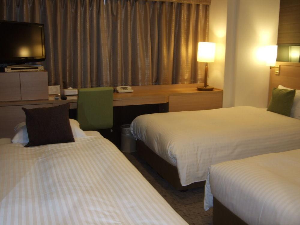 Hotel IL Monte Osaka Buitenkant foto