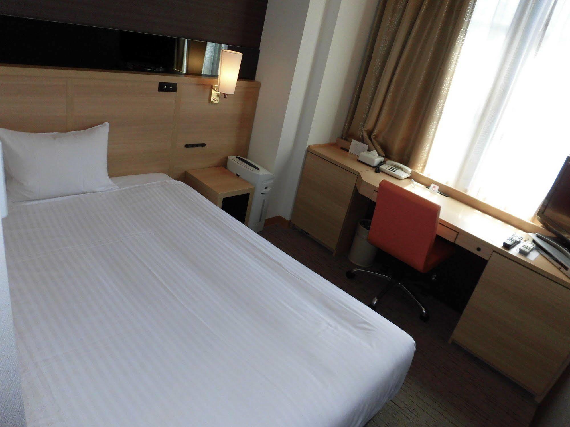 Hotel IL Monte Osaka Buitenkant foto